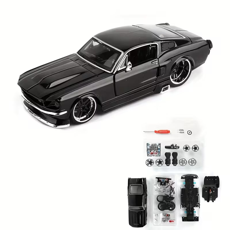 Maisto Simulation 1:24 DIY Assembly Alloy 19"67" for Ford GT Car Model Children's Toy Car Ornaments Pull-back Car Model Boy Toy Holiday Gift