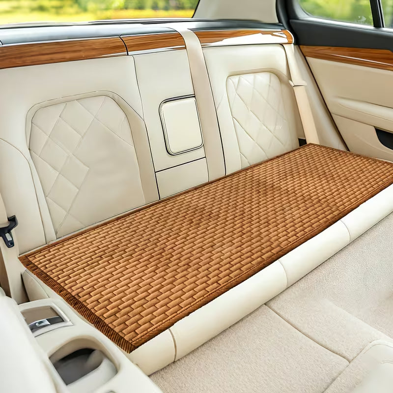 Non-Slip Pet Mat, Durable Polyester Travel Mat Thickened, Protects Seat Surfaces Washable and Easy-to-Clean, Compatible with All Dog Breeds