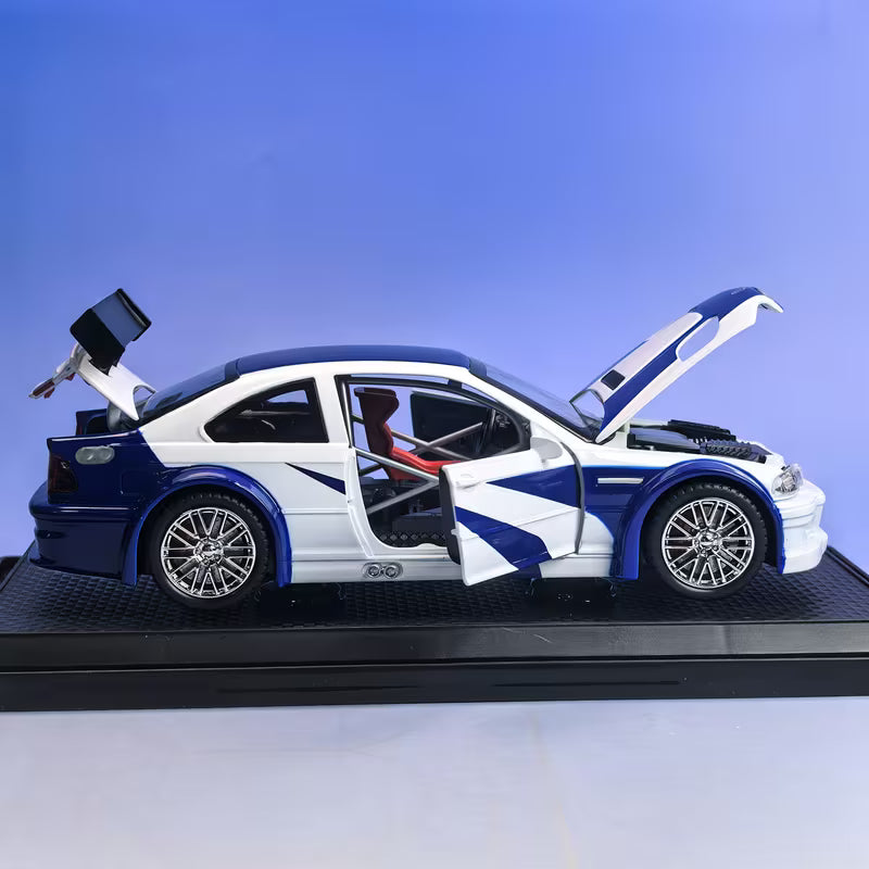 1:24 Scale Alloy Car Model with Base, Premium Collectible Ornament, Home Decor, Model Making And Hobby Cultivation, Favorite Gift for Car Enthusiasts, Christmas