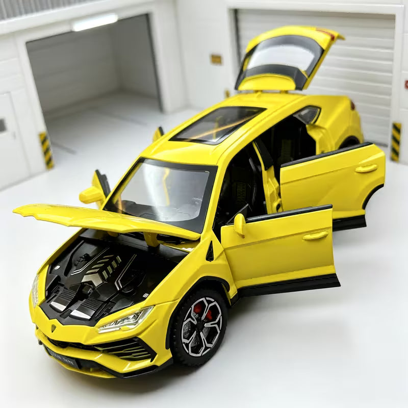1:24 Premium Car Model, With Base, Base And Vehicle Are Fixed And Cannot Be Separated, Featuring A Cool And Fashionable Design Style, Made Of Durable Die-Cast Alloy
