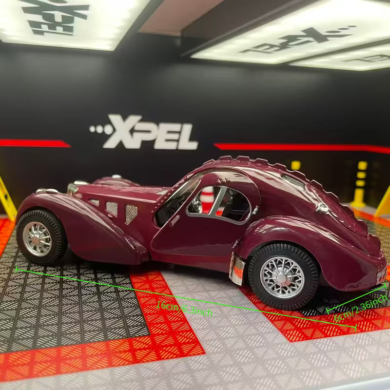 1:28 Scale Vintage Classic Car, Alloy Material, Double Doors, Detailed Reproduction, Alloy Texture, Collectible Scale Model, Exquisite Workmanship, Adult Collectible Ornament, Gift for Boys, Birthday Gift