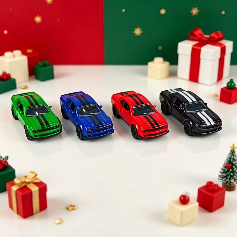 1:38 Scale Zinc Alloy Diecast Toy Car, Opening Doors, Rubber Tires, Pull-Back Action