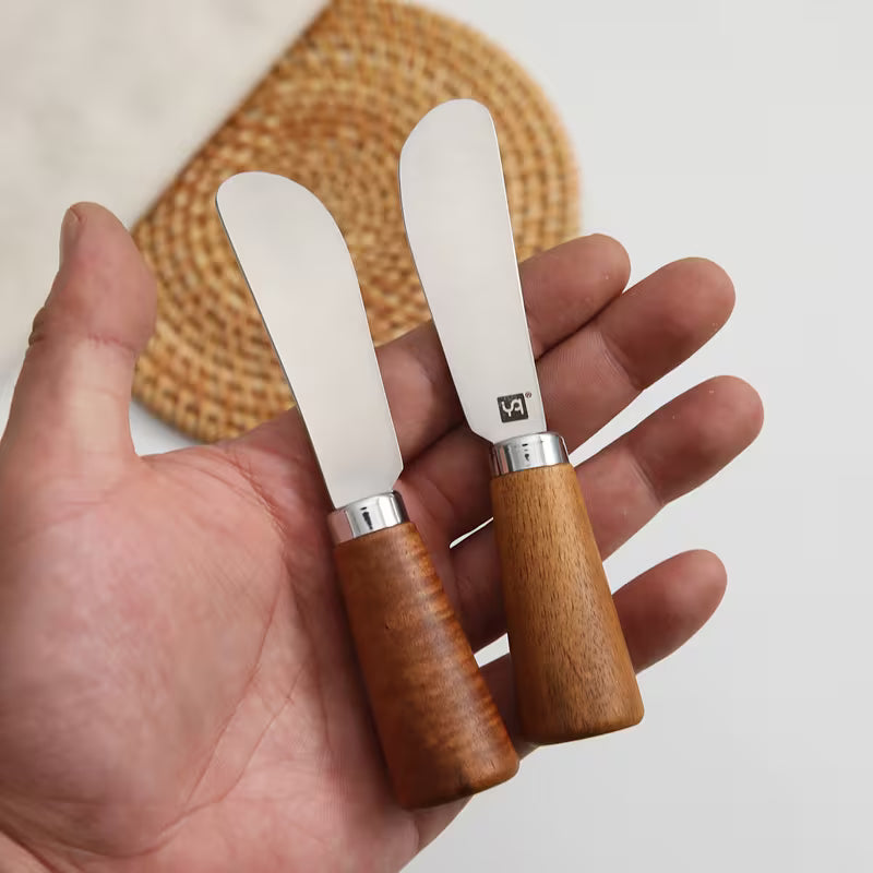 1pc Stainless Steel Wooden Handle Multifunctional Butter Knife, Spreading Cream, Cheese, Jam & Peanut Butter