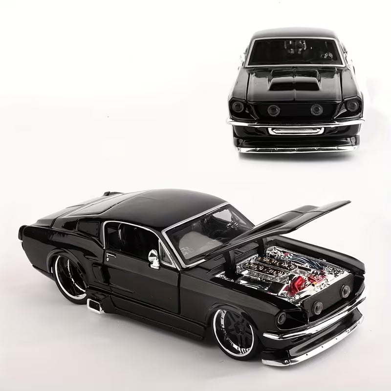 Maisto Simulation 1:24 DIY Assembly Alloy 19"67" for Ford GT Car Model Children's Toy Car Ornaments Pull-back Car Model Boy Toy Holiday Gift