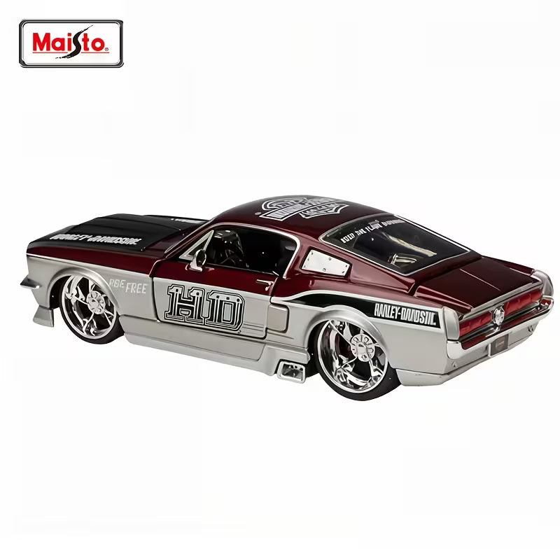 Maisto 1:24 1967 Ford Mustang GT Modified Alloy Car Model Diecast Metal Toy Sports Car Model Simulation Collection Children Gift