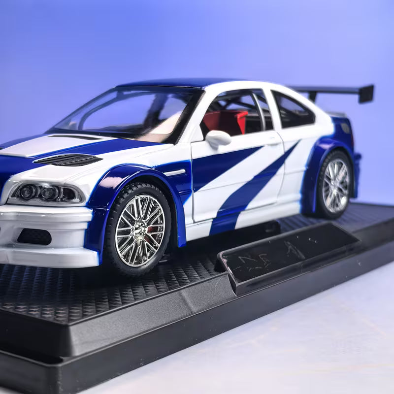 1:24 Scale Alloy Car Model with Base, Premium Collectible Ornament, Home Decor, Model Making And Hobby Cultivation, Favorite Gift for Car Enthusiasts, Christmas